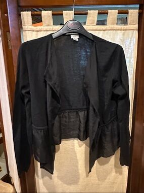 Hoss Black Ruffled Open-Front Cardigan Sweater